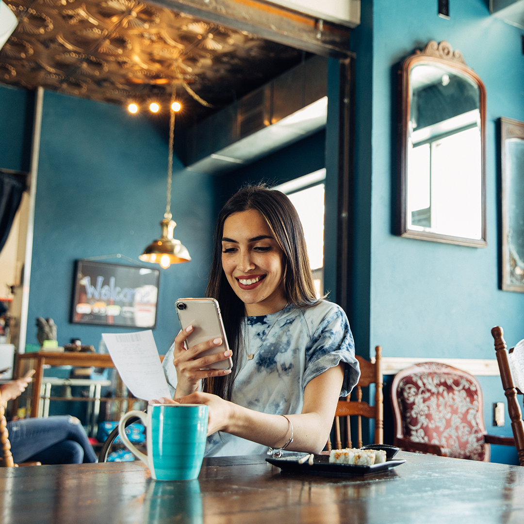 Customer Reviews Social